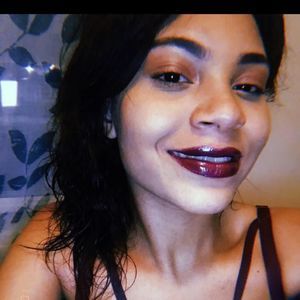 Meet your Posher, Aliscea